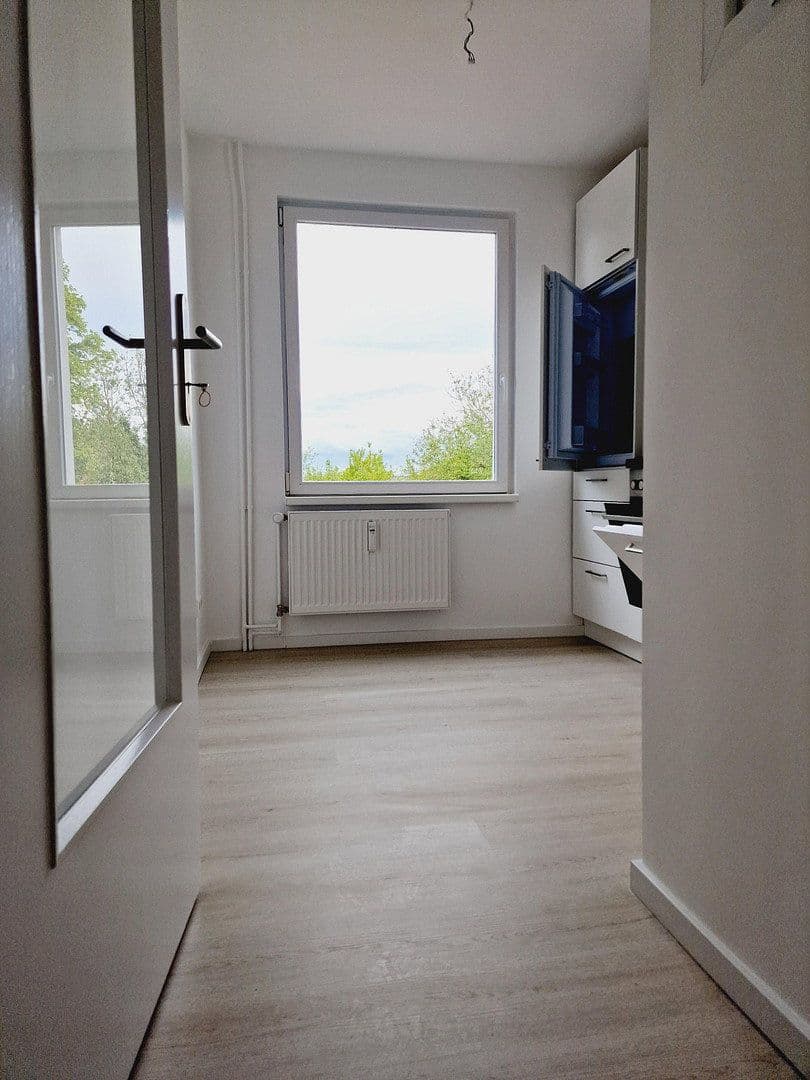 Pronájem bytu 3+1 67 m², Königsberger Straße 83, Wolfsburg, Dolní Sasko Pronájem bytu 3+1 67 m², Königsberger Straße 83, Wolfsburg, Dolní Sasko