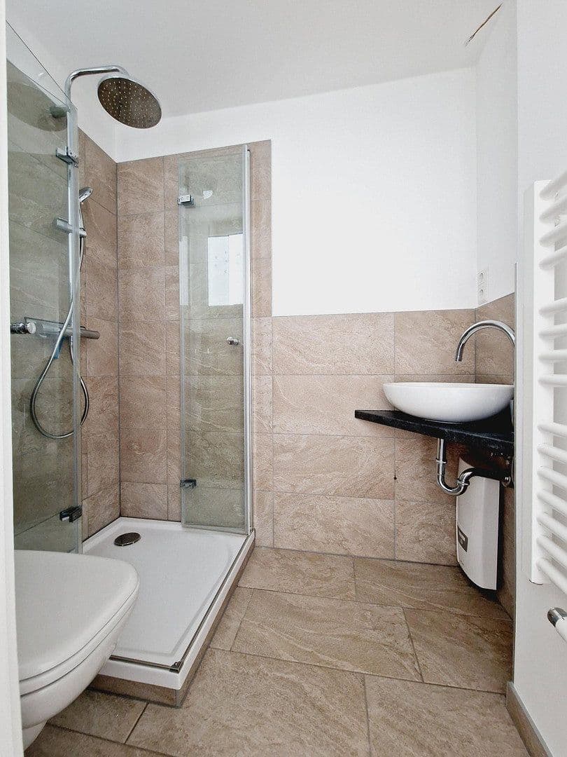 Pronájem bytu 3+1 67 m², Königsberger Straße 83, Wolfsburg, Dolní Sasko Pronájem bytu 3+1 67 m², Königsberger Straße 83, Wolfsburg, Dolní Sasko