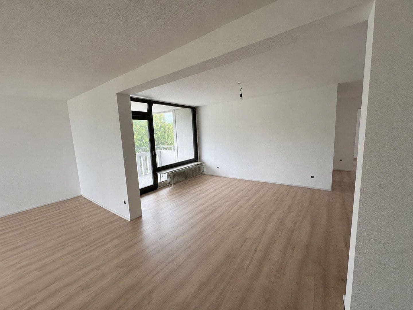 Pronájem bytu 3+kk 114 m², Bietigheim-Bissingen, Bádensko-Württembersko Pronájem bytu 3+kk 114 m², Bietigheim-Bissingen, Bádensko-Württembersko