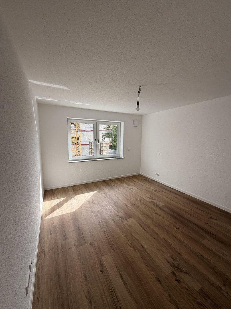 Pronájem bytu 3+1 72 m², Daimlerstr 12, Ebersbach an der Fils, Bádensko-Württembersko Pronájem bytu 3+1 72 m², Daimlerstr 12, Ebersbach an der Fils, Bádensko-Württembersko