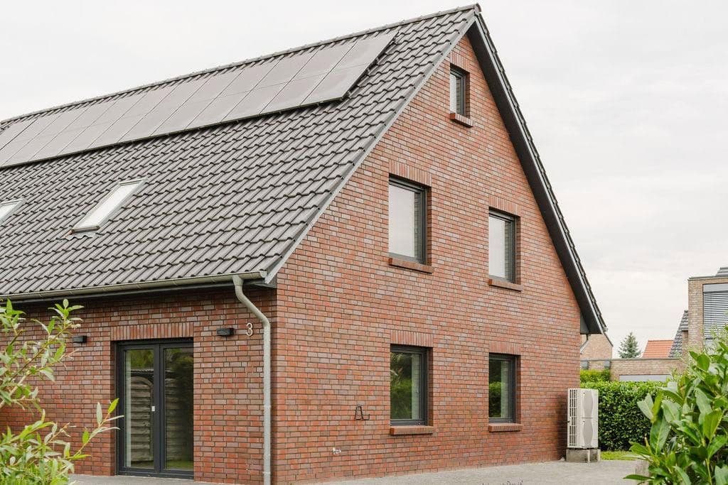 Prodej domu 118 m², pozemek 455 m², Winsen (Luhe), Dolní Sasko Prodej domu 118 m², pozemek 455 m², Winsen (Luhe), Dolní Sasko