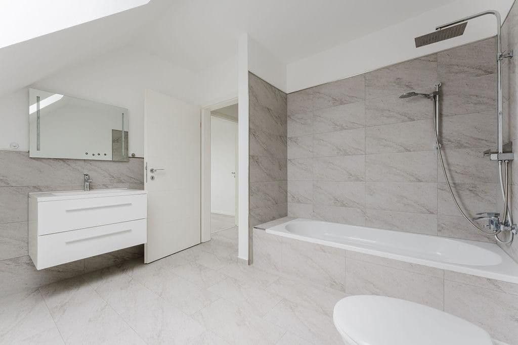 Prodej domu 118 m², pozemek 455 m², Winsen (Luhe), Dolní Sasko Prodej domu 118 m², pozemek 455 m², Winsen (Luhe), Dolní Sasko