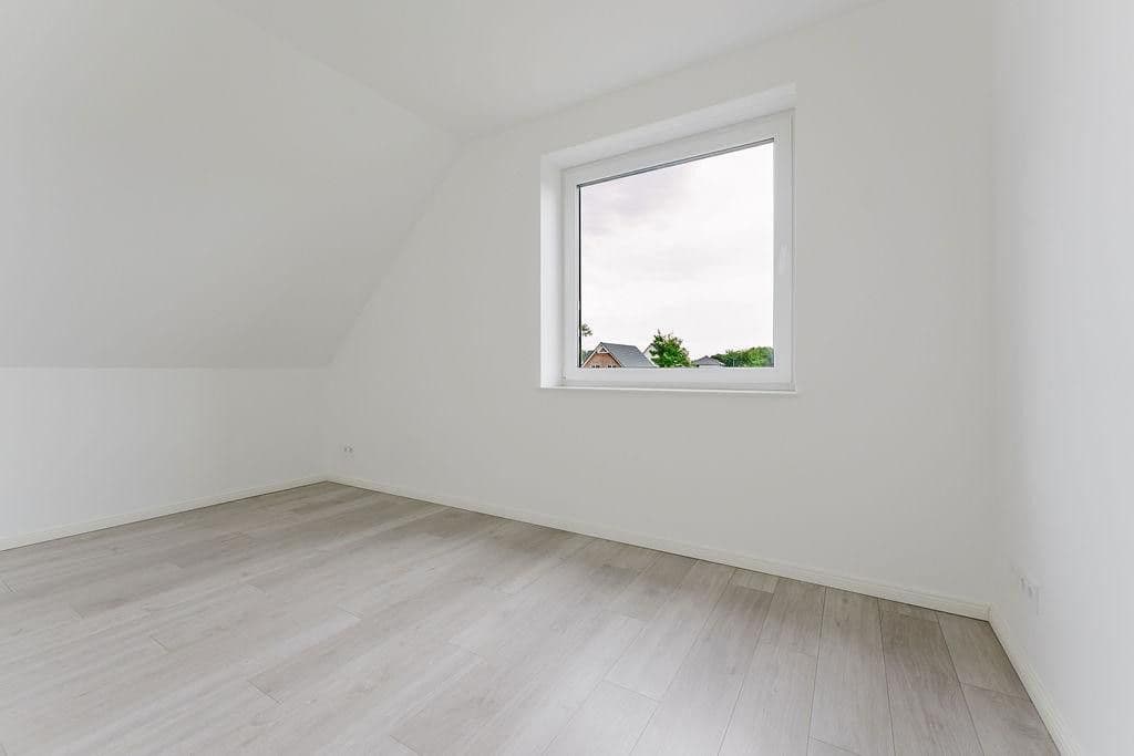 Prodej domu 118 m², pozemek 455 m², Winsen (Luhe), Dolní Sasko Prodej domu 118 m², pozemek 455 m², Winsen (Luhe), Dolní Sasko