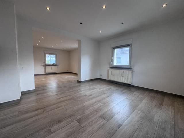 Prodej domu 113 m², pozemek 567 m², Florstadt, Hessen Prodej domu 113 m², pozemek 567 m², Florstadt, Hessen