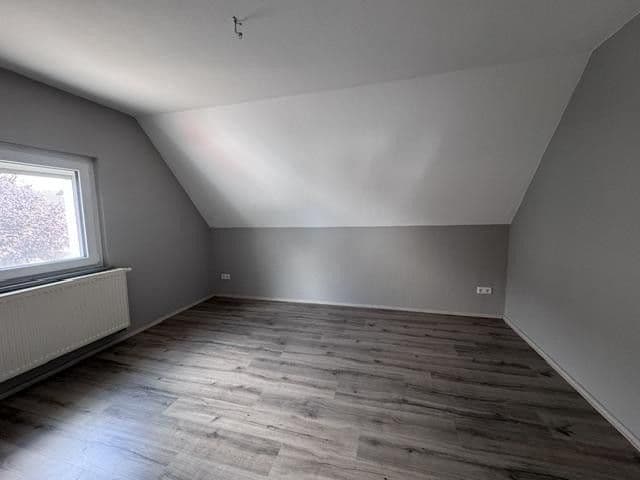 Prodej domu 113 m², pozemek 567 m², Florstadt, Hessen Prodej domu 113 m², pozemek 567 m², Florstadt, Hessen