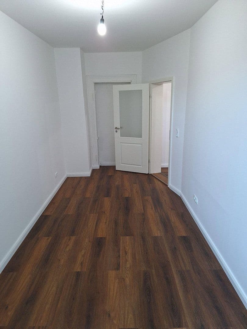 Prodej bytu 2+1 41 m², Lößnigerstraße 50, Leipzig, Sasko Prodej bytu 2+1 41 m², Lößnigerstraße 50, Leipzig, Sasko