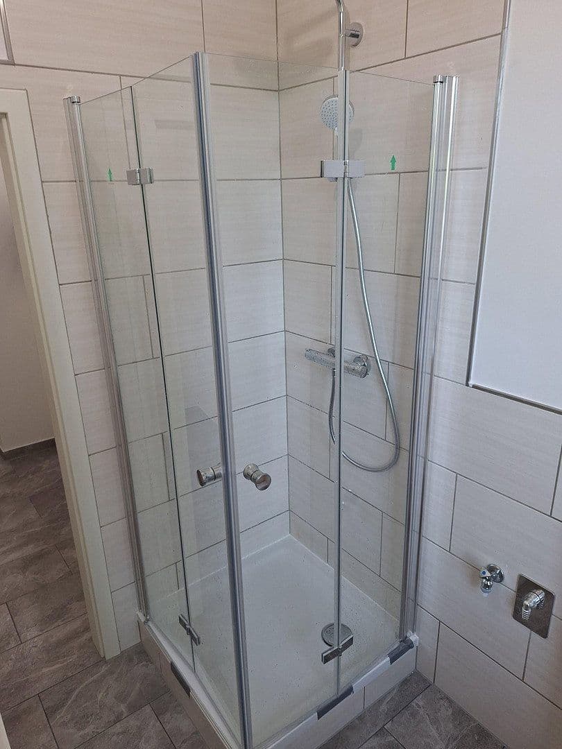Prodej bytu 2+1 41 m², Lößnigerstraße 50, Leipzig, Sasko Prodej bytu 2+1 41 m², Lößnigerstraße 50, Leipzig, Sasko