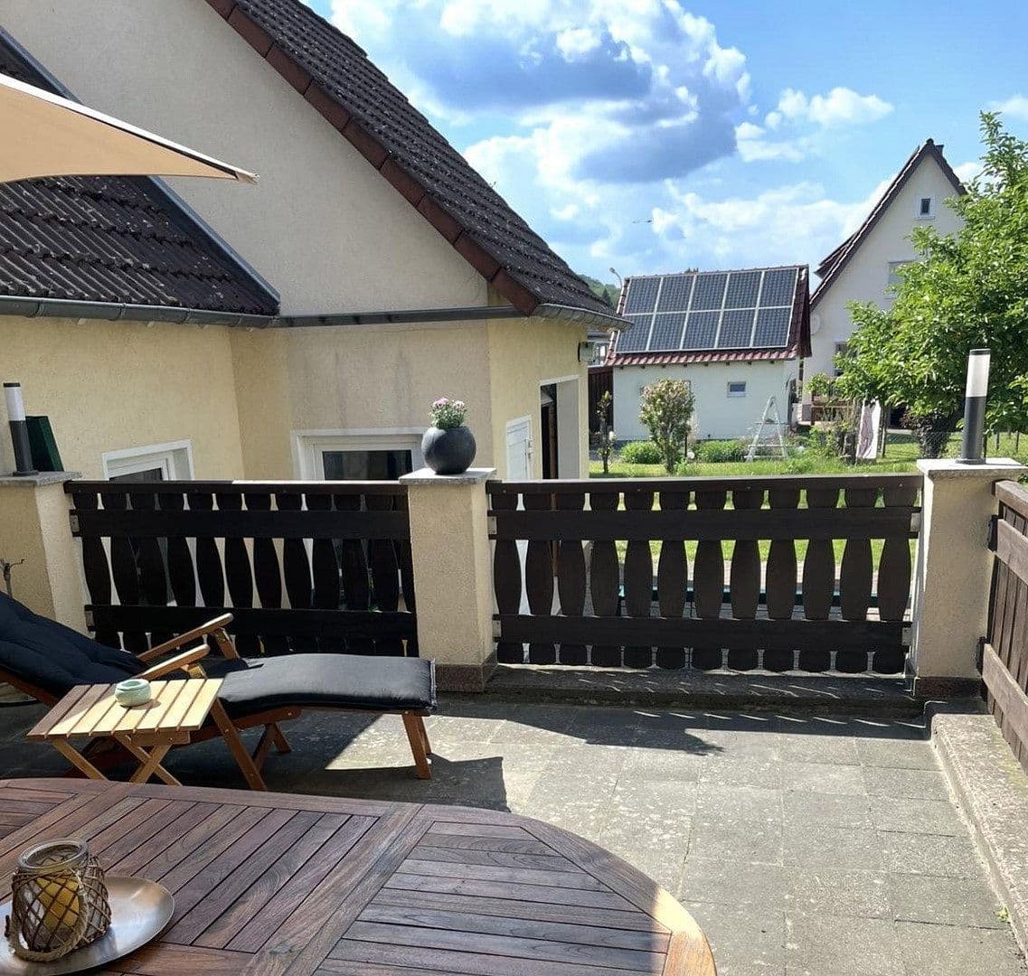 Prodej domu 204 m², pozemek 742 m², Rotenburg an der Fulda, Hessen Prodej domu 204 m², pozemek 742 m², Rotenburg an der Fulda, Hessen