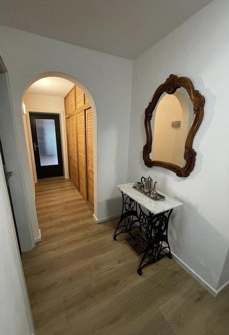 Prodej domu 204 m², pozemek 742 m², Rotenburg an der Fulda, Hessen Prodej domu 204 m², pozemek 742 m², Rotenburg an der Fulda, Hessen