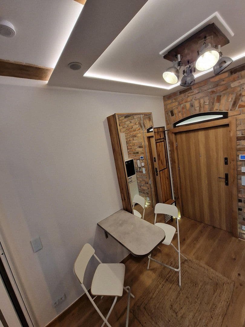 Pronájem kanceláře 14 m², Lausitzer Str. 35, Berlin, Berlín Pronájem kanceláře 14 m², Lausitzer Str. 35, Berlin, Berlín