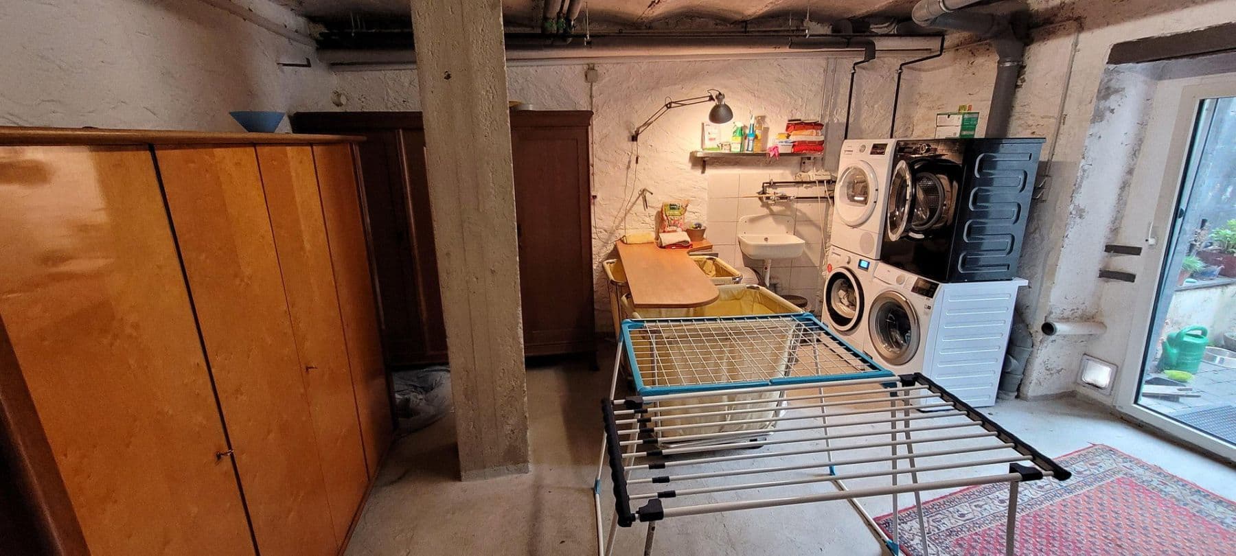 Prodej nebytového prostoru 8.300 m², Schloßstr. 14, Starkenburg, Porýní-Falc Prodej nebytového prostoru 8.300 m², Schloßstr. 14, Starkenburg, Porýní-Falc
