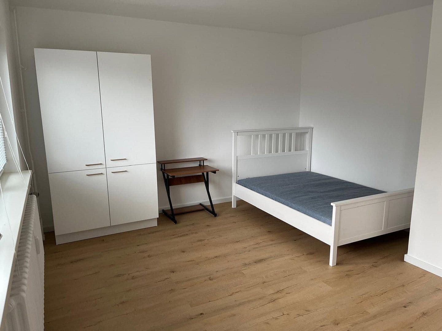 Prodej bytu 1+kk 37 m², Schwabstraße 8, Berlin, Berlín Prodej bytu 1+kk 37 m², Schwabstraße 8, Berlin, Berlín