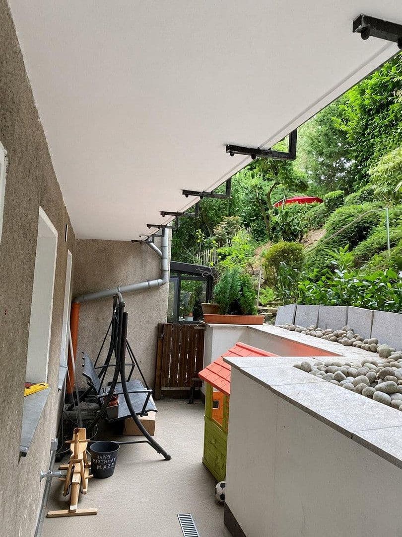 Pronájem bytu 4+1 100 m², Augustastraße, Wuppertal, Severní Porýní-Vestfálsko Pronájem bytu 4+1 100 m², Augustastraße, Wuppertal, Severní Porýní-Vestfálsko