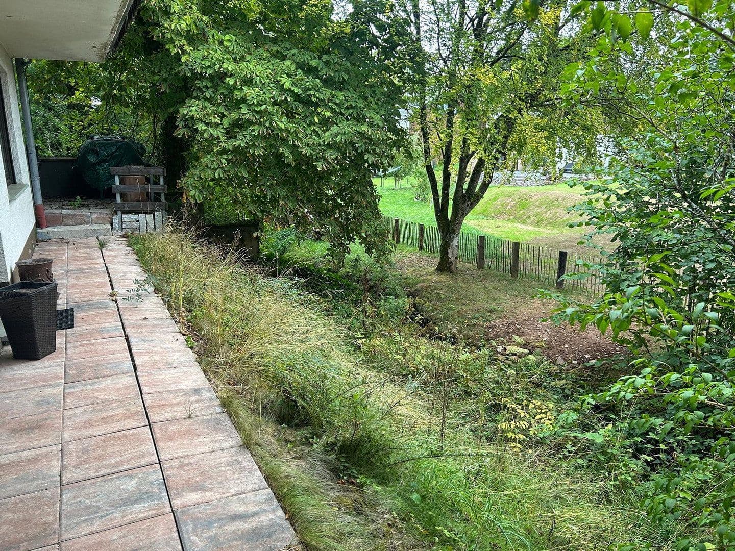 Prodej domu 132 m², pozemek 634 m², Neroth, Porýní-Falc Prodej domu 132 m², pozemek 634 m², Neroth, Porýní-Falc