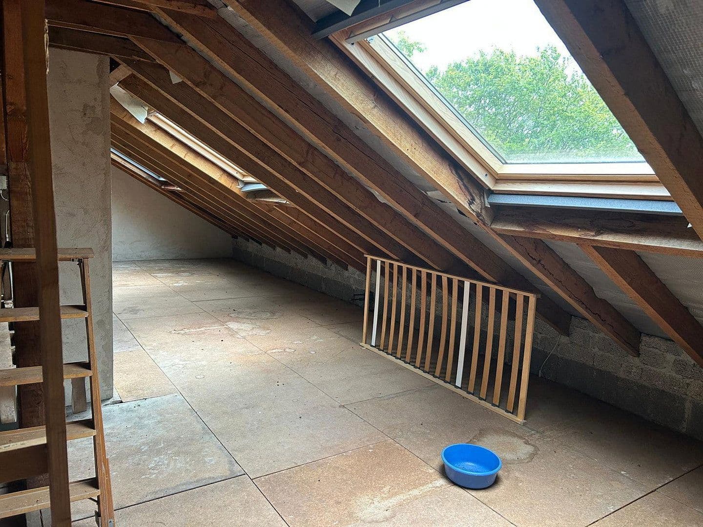 Prodej domu 132 m², pozemek 634 m², Neroth, Porýní-Falc Prodej domu 132 m², pozemek 634 m², Neroth, Porýní-Falc