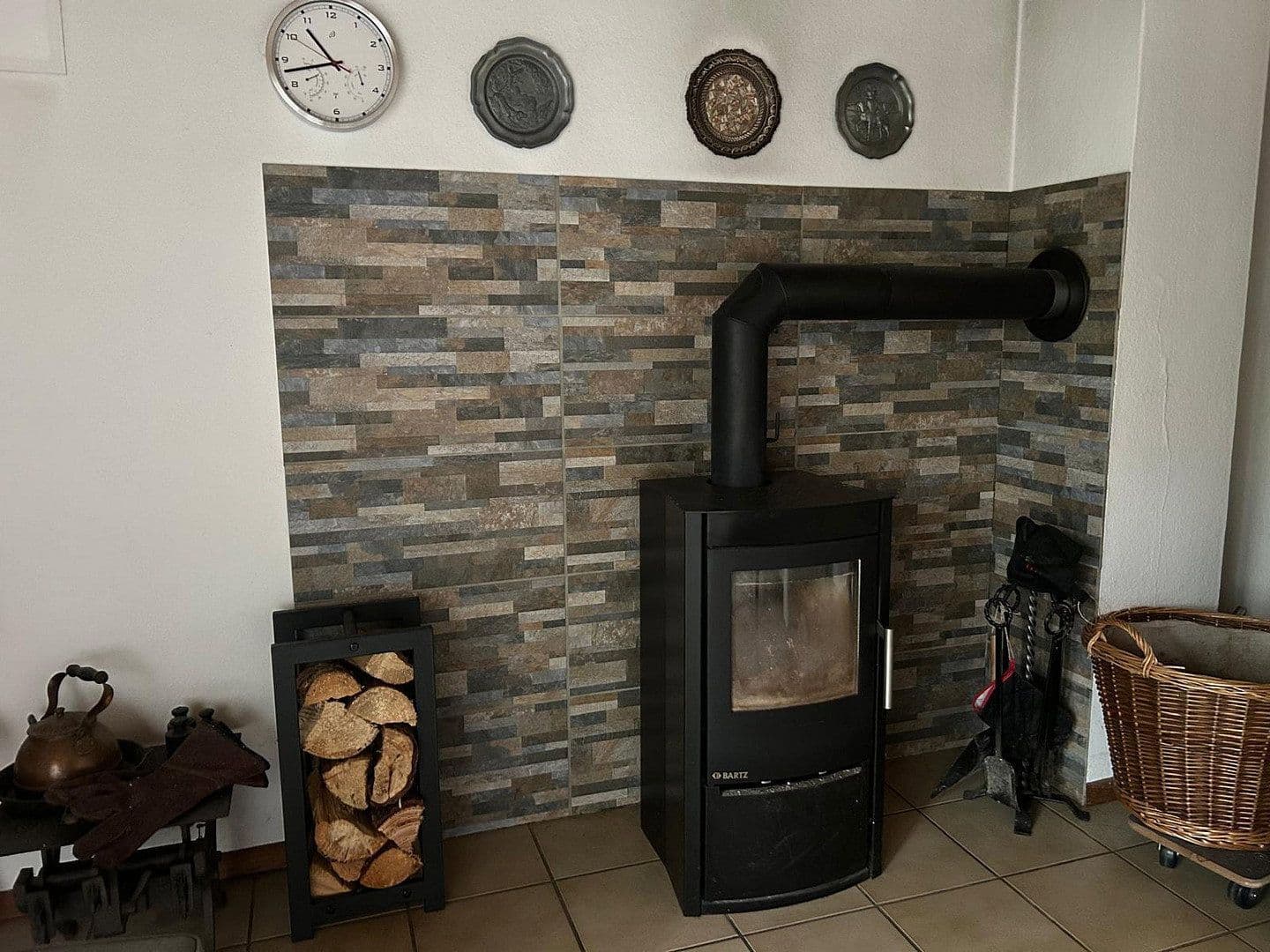 Prodej domu 132 m², pozemek 634 m², Neroth, Porýní-Falc Prodej domu 132 m², pozemek 634 m², Neroth, Porýní-Falc
