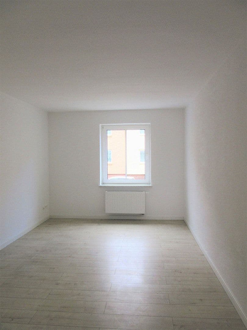 Pronájem bytu 2+1 50 m², Eisnerstraße 12, Magdeburg, Sasko-Anhaltsko Pronájem bytu 2+1 50 m², Eisnerstraße 12, Magdeburg, Sasko-Anhaltsko