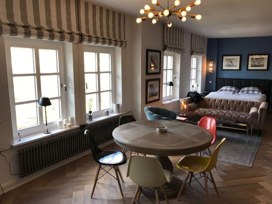 Prodej bytu 1+1 54 m², Werderstraße 58, Hamburg, Hamburg Prodej bytu 1+1 54 m², Werderstraße 58, Hamburg, Hamburg