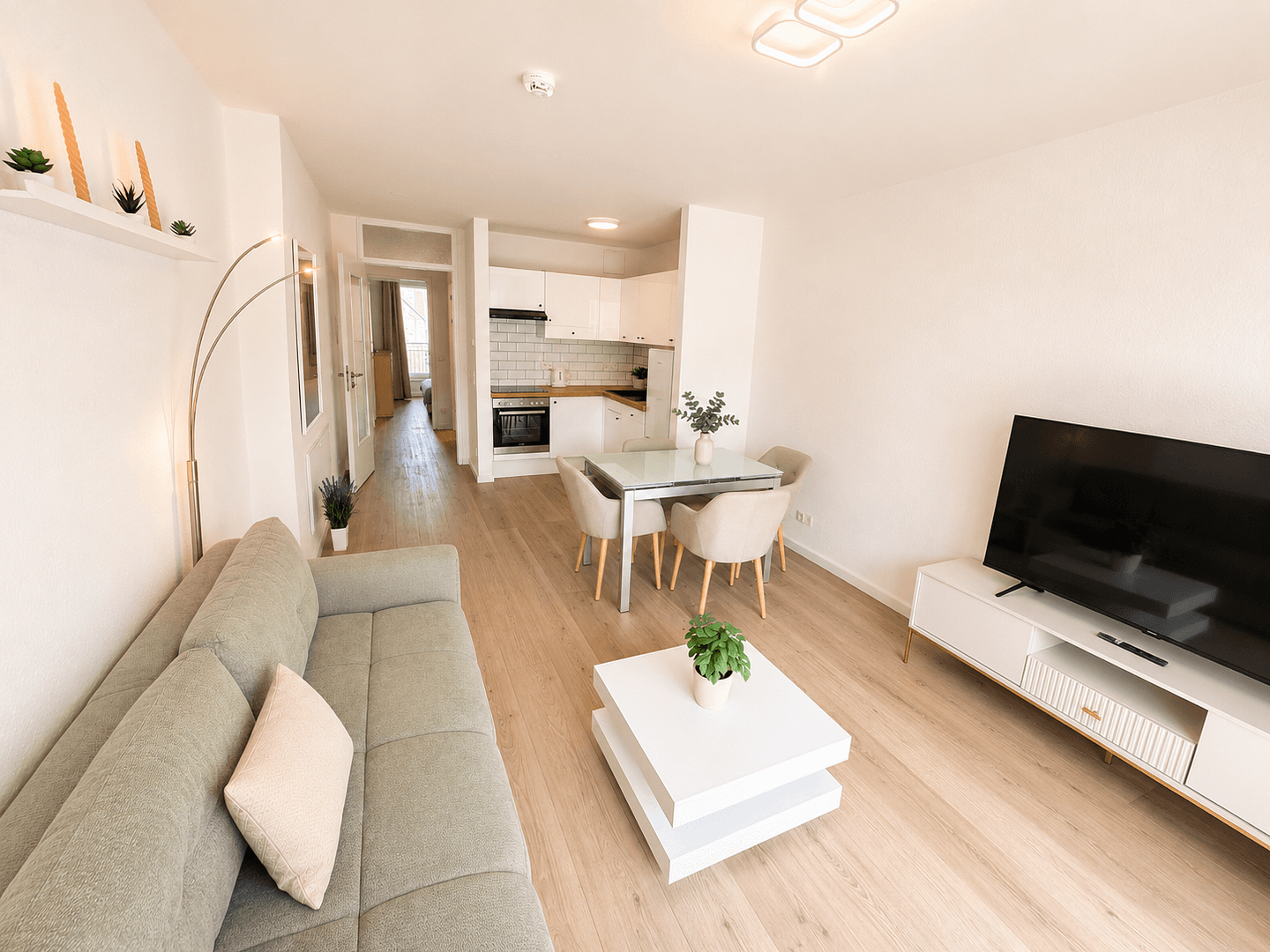 Pronájem bytu 2+1 42 m², Kleine Alexanderstraße 5, Berlin, Berlín Pronájem bytu 2+1 42 m², Kleine Alexanderstraße 5, Berlin, Berlín
