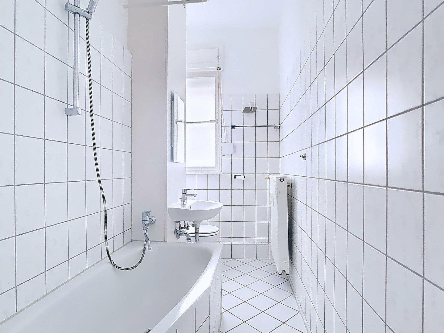 Prodej bytu 3+1 68 m², Berlin, Berlín Prodej bytu 3+1 68 m², Berlin, Berlín