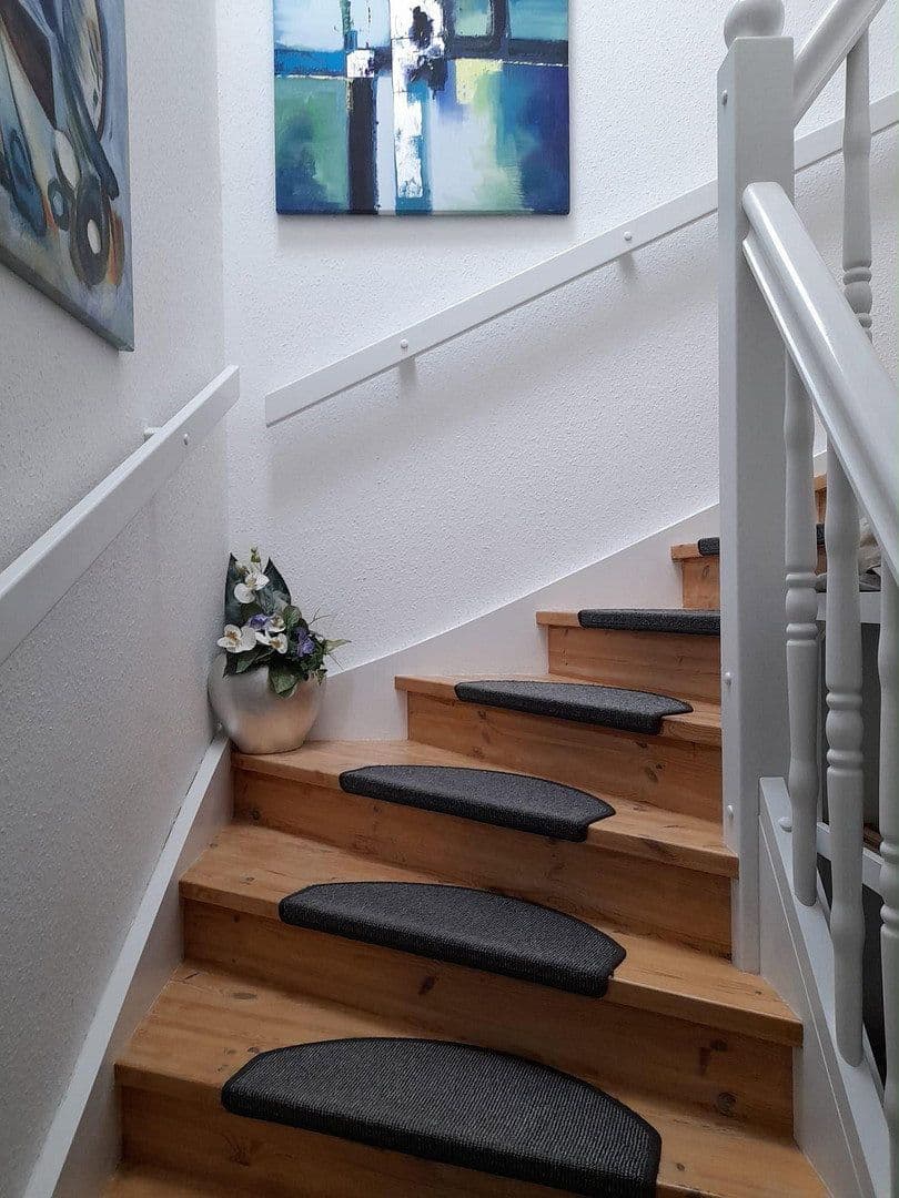 Prodej domu 161 m², pozemek 1.208 m², Merenberg, Hessen Prodej domu 161 m², pozemek 1.208 m², Merenberg, Hessen