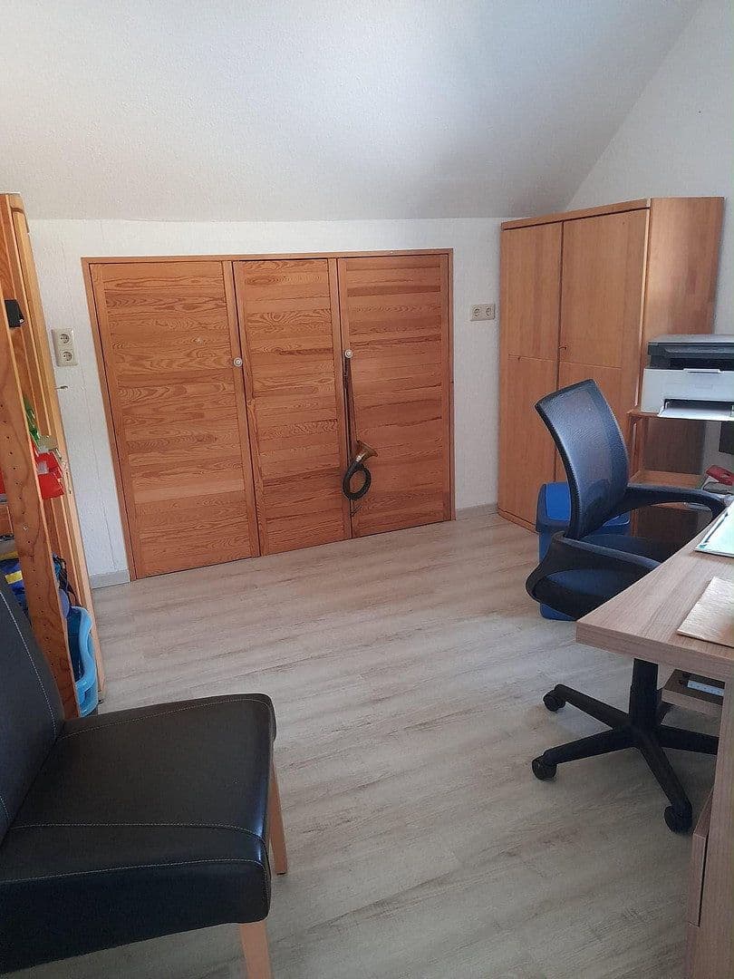 Prodej domu 161 m², pozemek 1.208 m², Merenberg, Hessen Prodej domu 161 m², pozemek 1.208 m², Merenberg, Hessen