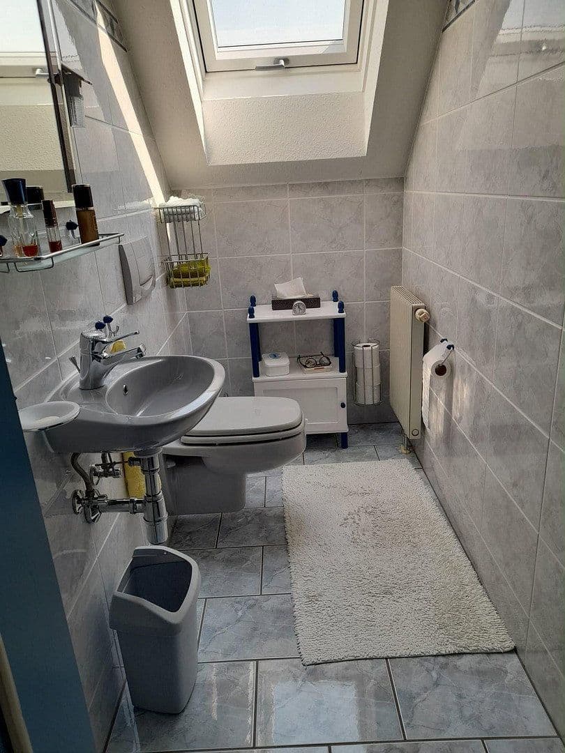 Prodej domu 161 m², pozemek 1.208 m², Merenberg, Hessen Prodej domu 161 m², pozemek 1.208 m², Merenberg, Hessen