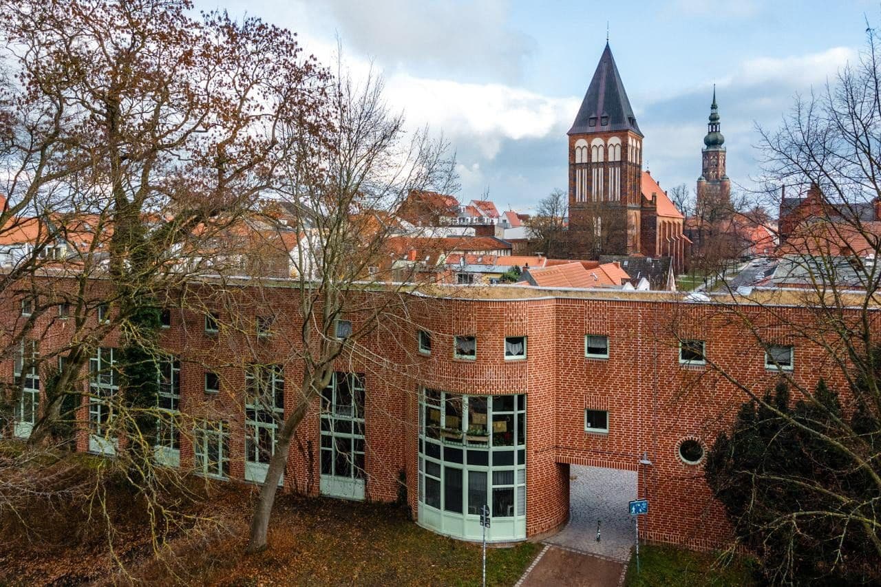 Prodej bytu 2+1 46 m², Hirtenstraße 4, Greifswald, Mecklenburg-Vorpommern Prodej bytu 2+1 46 m², Hirtenstraße 4, Greifswald, Mecklenburg-Vorpommern
