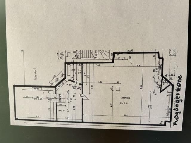 Pronájem nebytového prostoru 120 m², Bernburg, Sasko-Anhaltsko Pronájem nebytového prostoru 120 m², Bernburg, Sasko-Anhaltsko