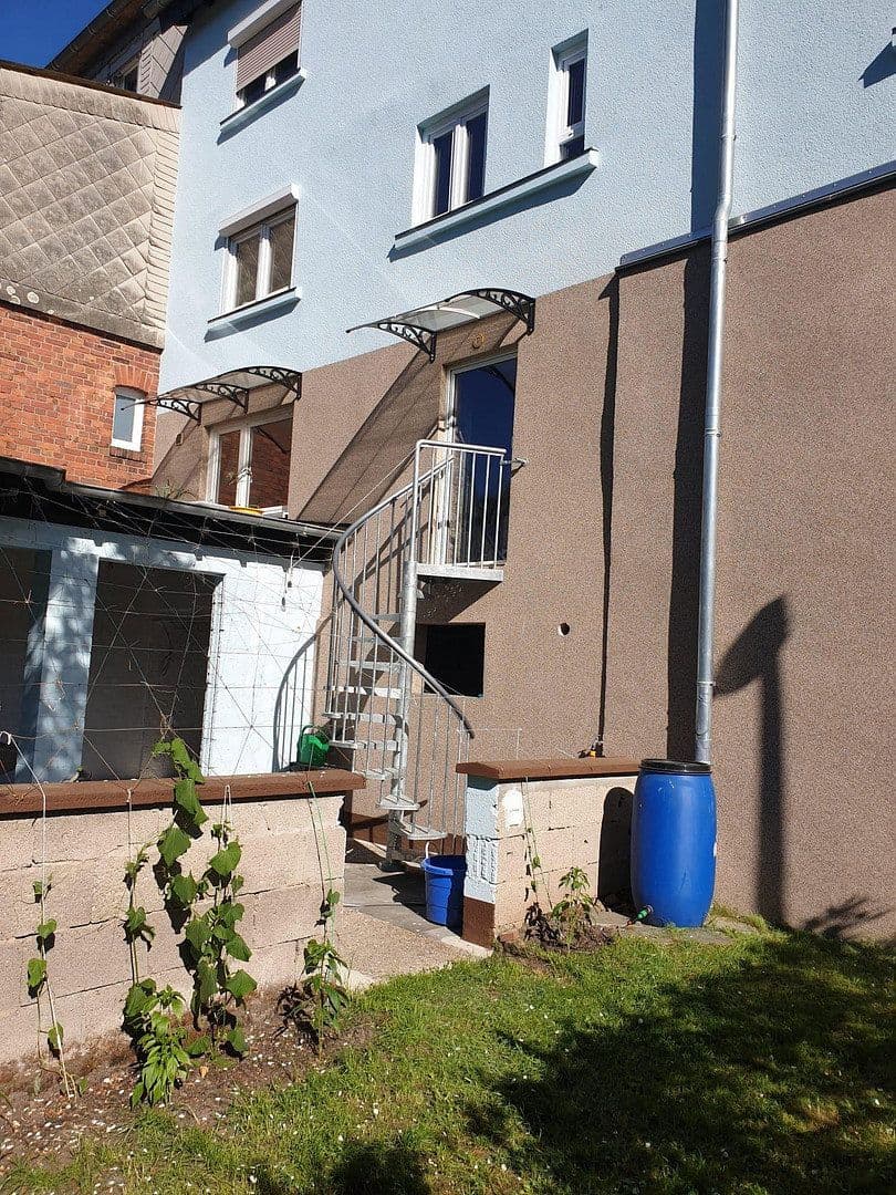 Prodej domu 152 m², pozemek 210 m², Idar-Oberstein, Porýní-Falc Prodej domu 152 m², pozemek 210 m², Idar-Oberstein, Porýní-Falc