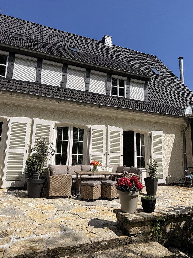 Prodej domu 352 m², pozemek 5.245 m², Bad Essen, Dolní Sasko Prodej domu 352 m², pozemek 5.245 m², Bad Essen, Dolní Sasko