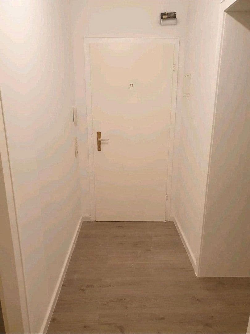Pronájem bytu 2+1 55 m², Rödiger Str. 72, Wuppertal, Severní Porýní-Vestfálsko Pronájem bytu 2+1 55 m², Rödiger Str. 72, Wuppertal, Severní Porýní-Vestfálsko