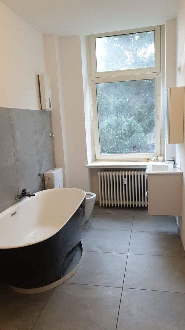 Pronájem bytu 2+1 55 m², Rödiger Str. 72, Wuppertal, Severní Porýní-Vestfálsko Pronájem bytu 2+1 55 m², Rödiger Str. 72, Wuppertal, Severní Porýní-Vestfálsko