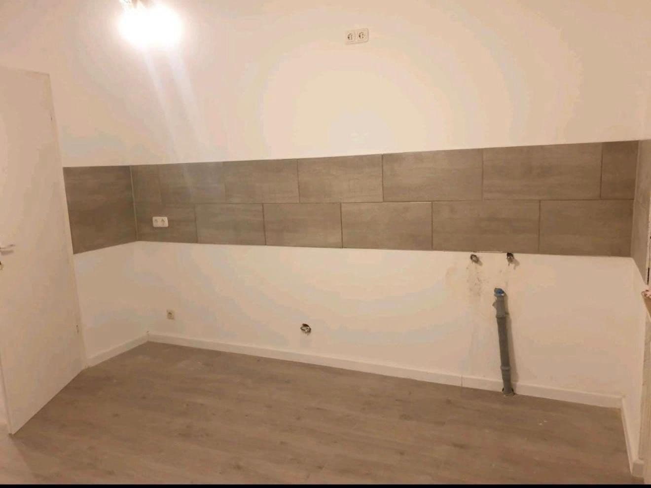 Pronájem bytu 2+1 55 m², Rödiger Str. 72, Wuppertal, Severní Porýní-Vestfálsko Pronájem bytu 2+1 55 m², Rödiger Str. 72, Wuppertal, Severní Porýní-Vestfálsko