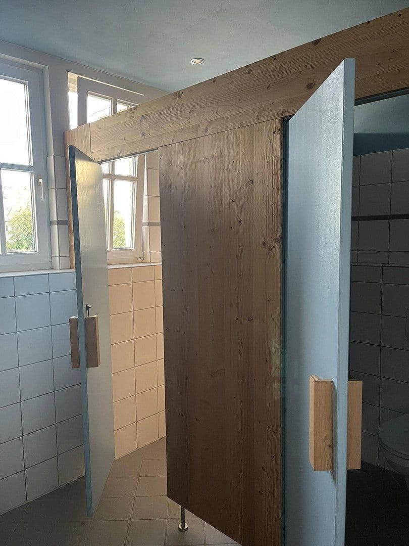 Pronájem kanceláře 304 m², Döppersberg 19, Wuppertal, Severní Porýní-Vestfálsko Pronájem kanceláře 304 m², Döppersberg 19, Wuppertal, Severní Porýní-Vestfálsko