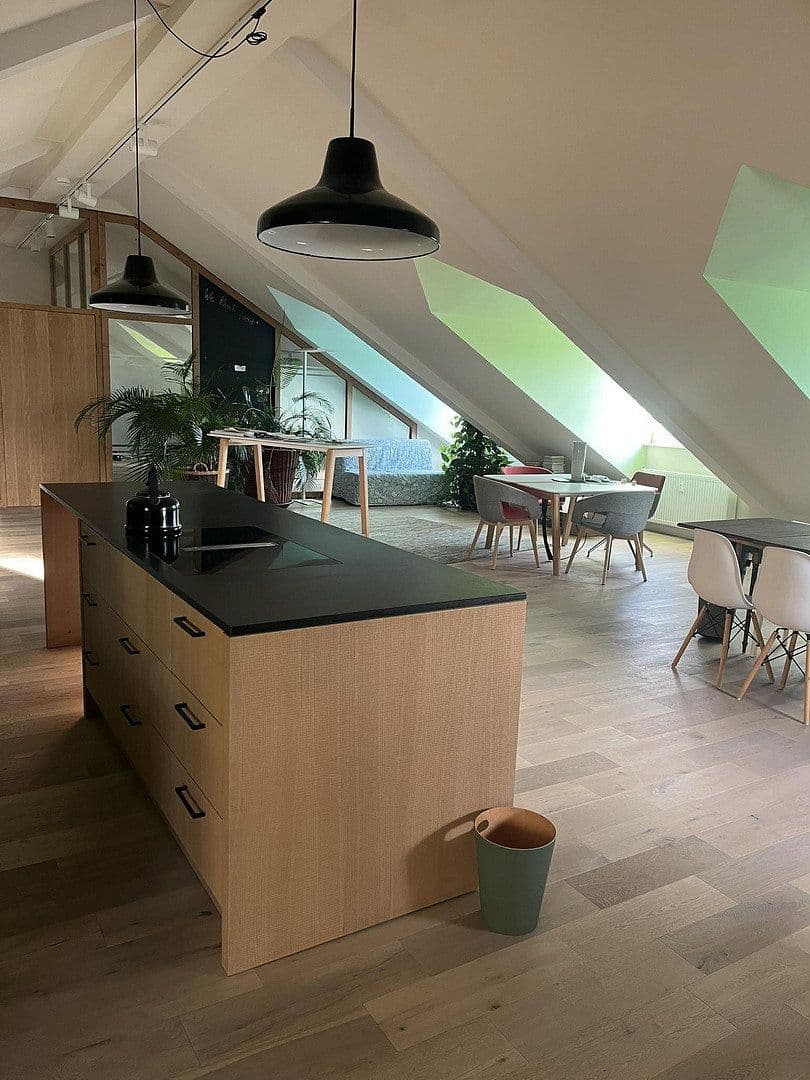 Pronájem kanceláře 304 m², Döppersberg 19, Wuppertal, Severní Porýní-Vestfálsko Pronájem kanceláře 304 m², Döppersberg 19, Wuppertal, Severní Porýní-Vestfálsko
