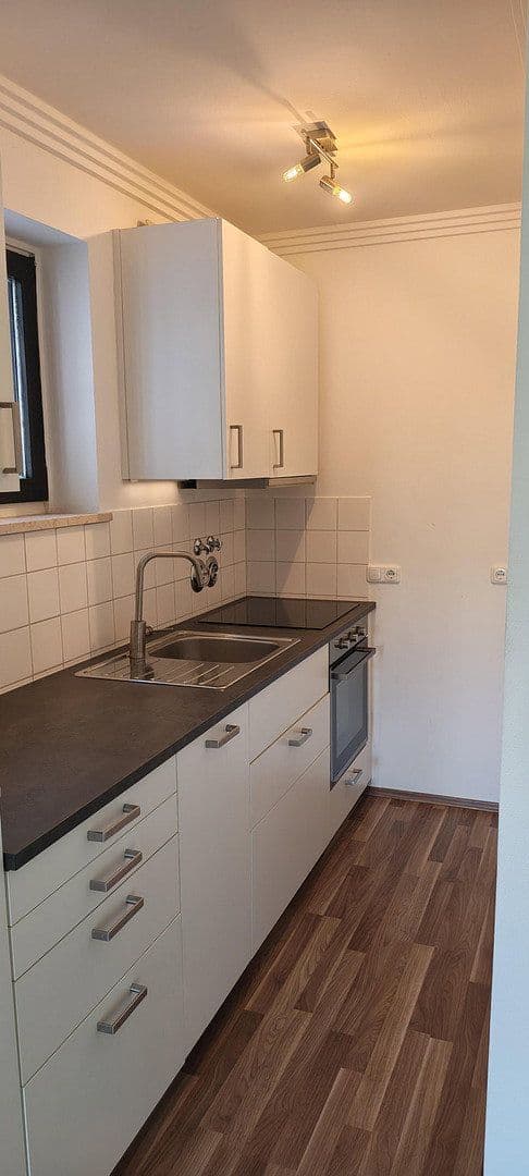 Pronájem bytu 1+1 42 m², München, Bavorsko Pronájem bytu 1+1 42 m², München, Bavorsko