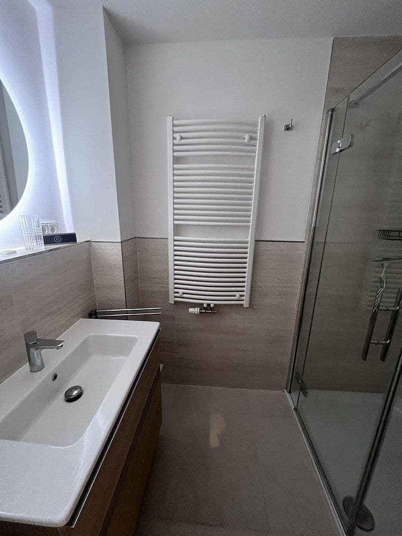 Pronájem bytu 2+1 56 m², Karmelitenstr. 40, Würzburg, Bavorsko Pronájem bytu 2+1 56 m², Karmelitenstr. 40, Würzburg, Bavorsko