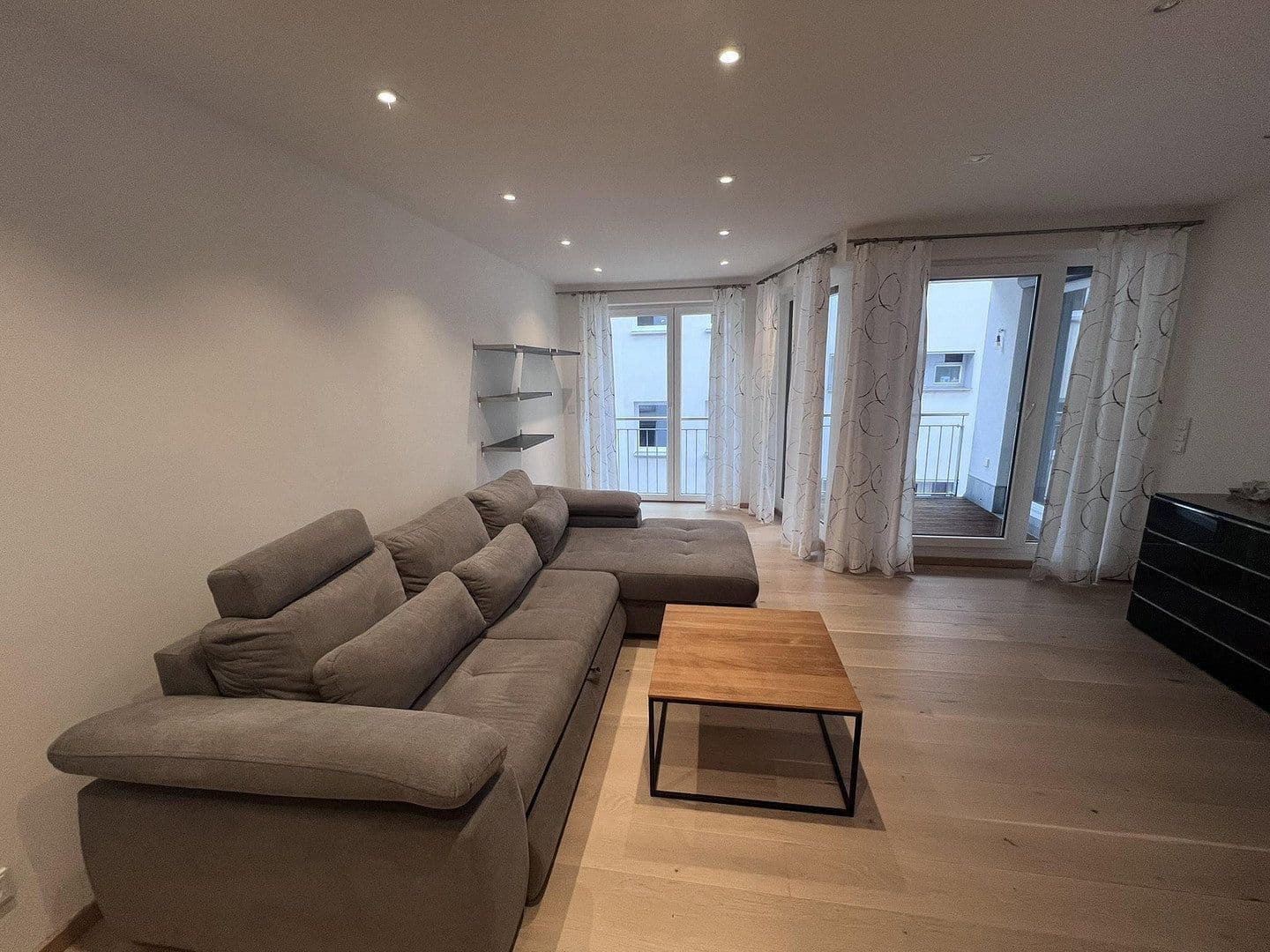 Pronájem bytu 2+1 56 m², Karmelitenstr. 40, Würzburg, Bavorsko Pronájem bytu 2+1 56 m², Karmelitenstr. 40, Würzburg, Bavorsko