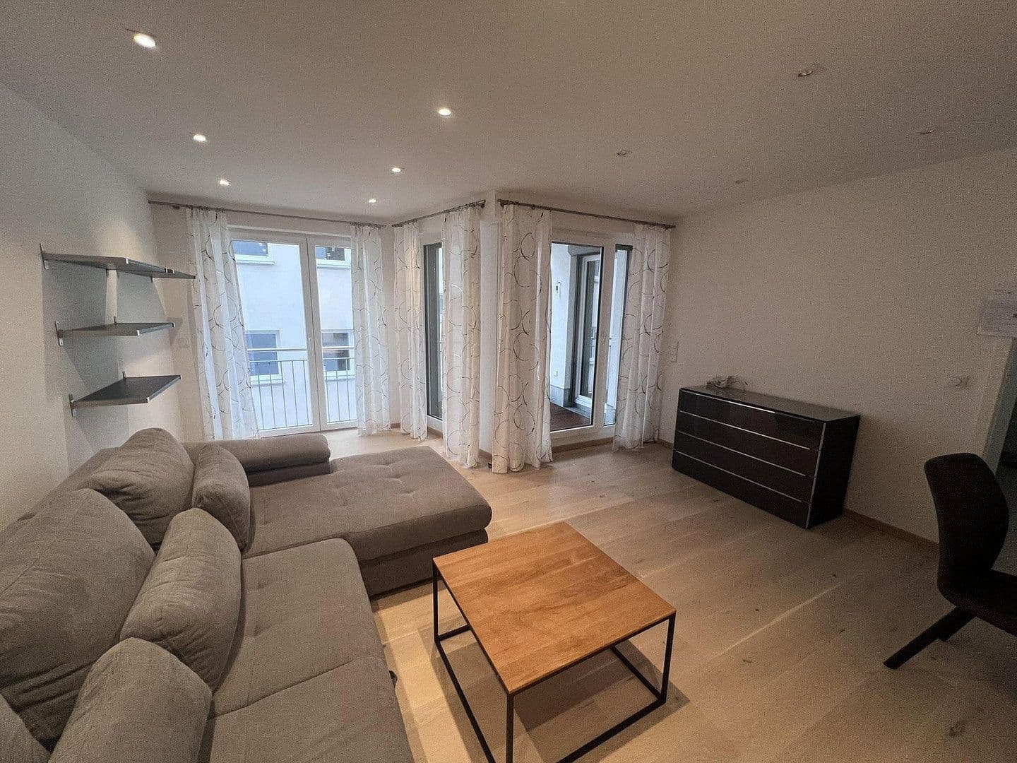 Pronájem bytu 2+1 56 m², Karmelitenstr. 40, Würzburg, Bavorsko Pronájem bytu 2+1 56 m², Karmelitenstr. 40, Würzburg, Bavorsko