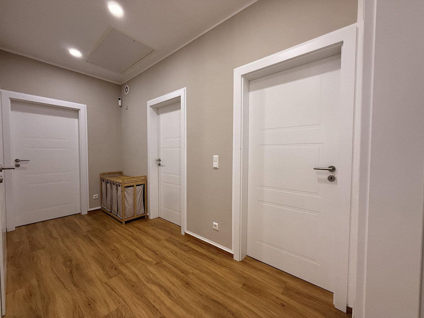 Prodej domu 183 m², pozemek 687 m², Grevenbroich, Severní Porýní-Vestfálsko Prodej domu 183 m², pozemek 687 m², Grevenbroich, Severní Porýní-Vestfálsko