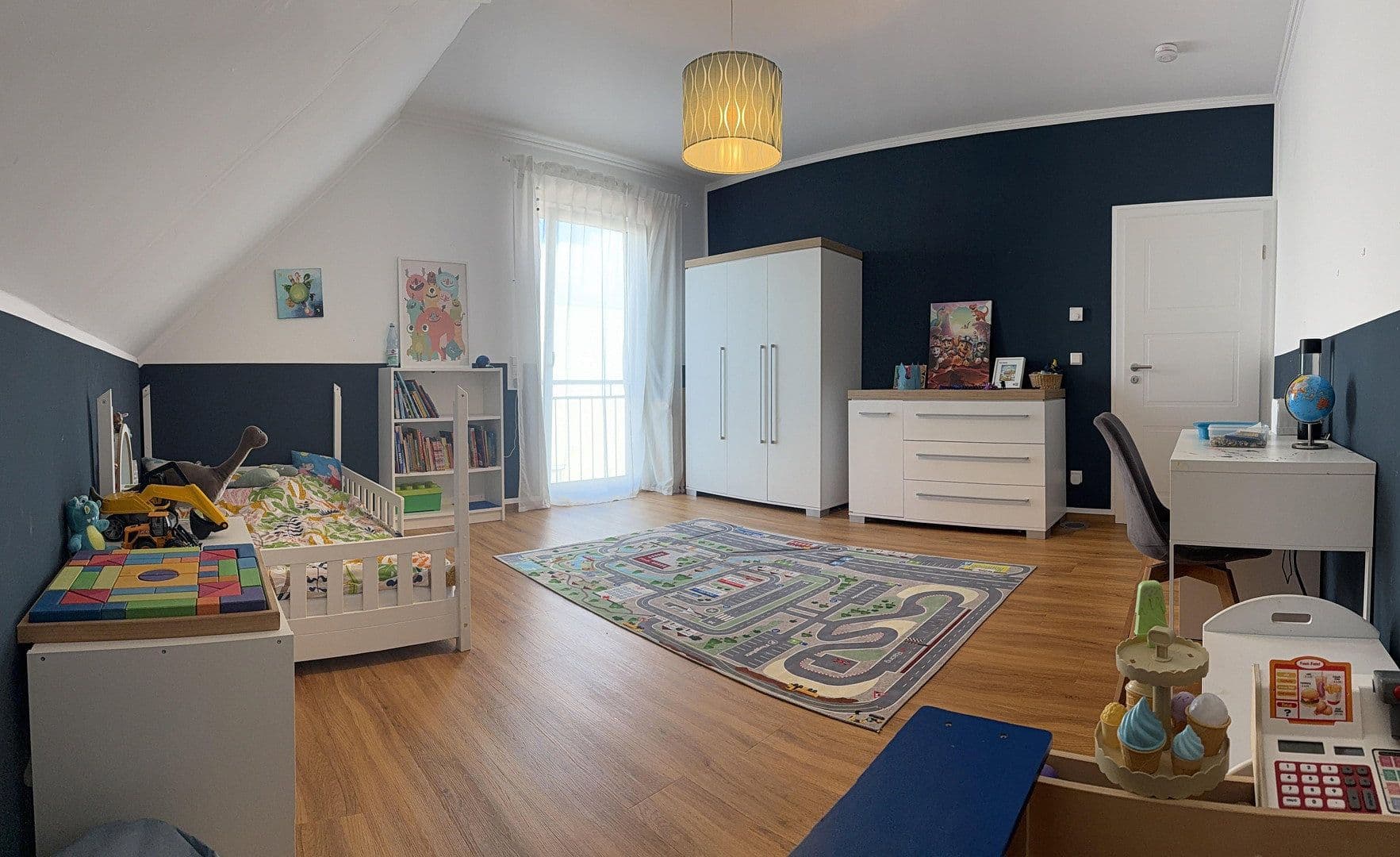 Prodej domu 183 m², pozemek 687 m², Grevenbroich, Severní Porýní-Vestfálsko Prodej domu 183 m², pozemek 687 m², Grevenbroich, Severní Porýní-Vestfálsko