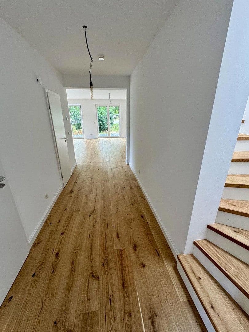 Pronájem domu 170 m², pozemek 355 m², Bönningstedt, Šlesvicko-Holštýnsko Pronájem domu 170 m², pozemek 355 m², Bönningstedt, Šlesvicko-Holštýnsko