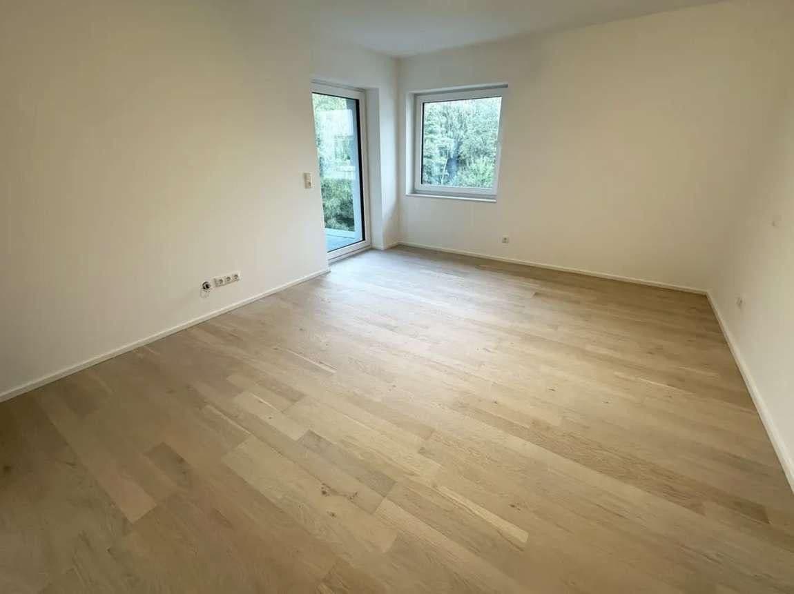Pronájem bytu 3+1 85 m², Wachtberg, Severní Porýní-Vestfálsko Pronájem bytu 3+1 85 m², Wachtberg, Severní Porýní-Vestfálsko