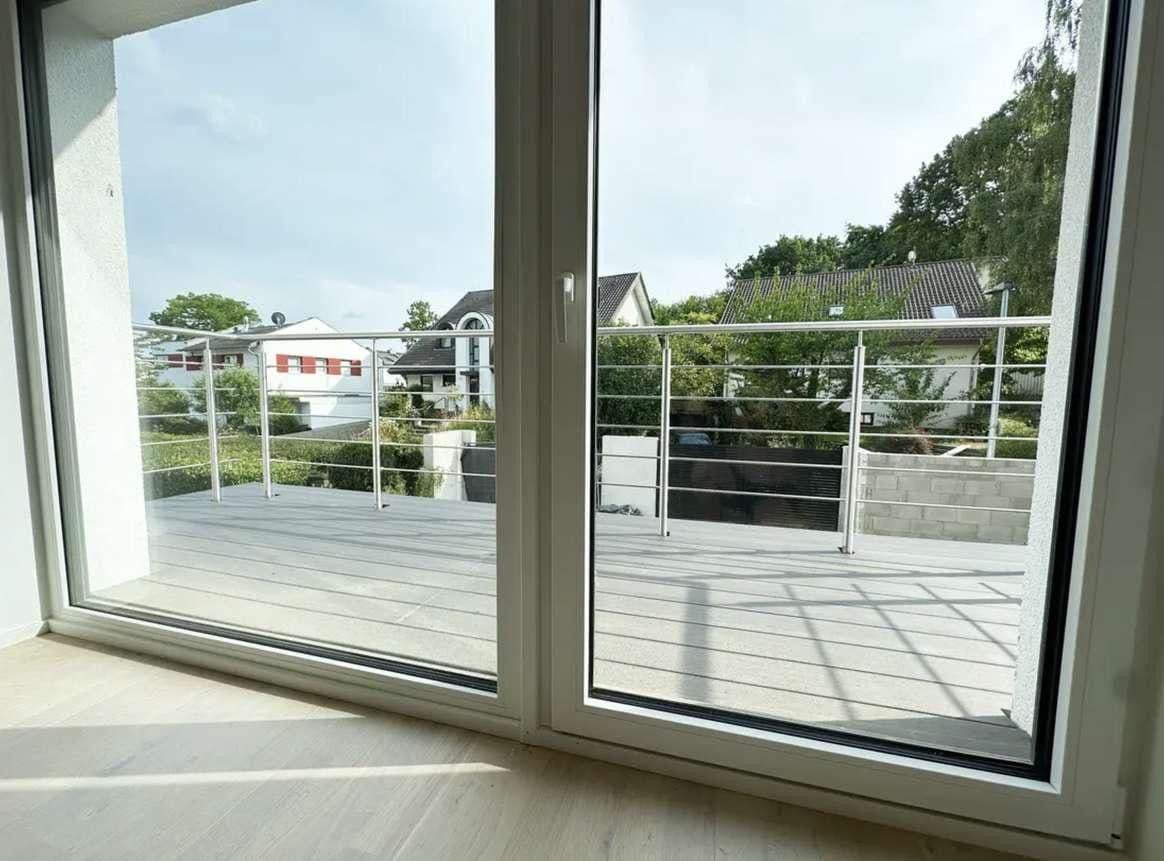Pronájem bytu 3+1 85 m², Wachtberg, Severní Porýní-Vestfálsko Pronájem bytu 3+1 85 m², Wachtberg, Severní Porýní-Vestfálsko