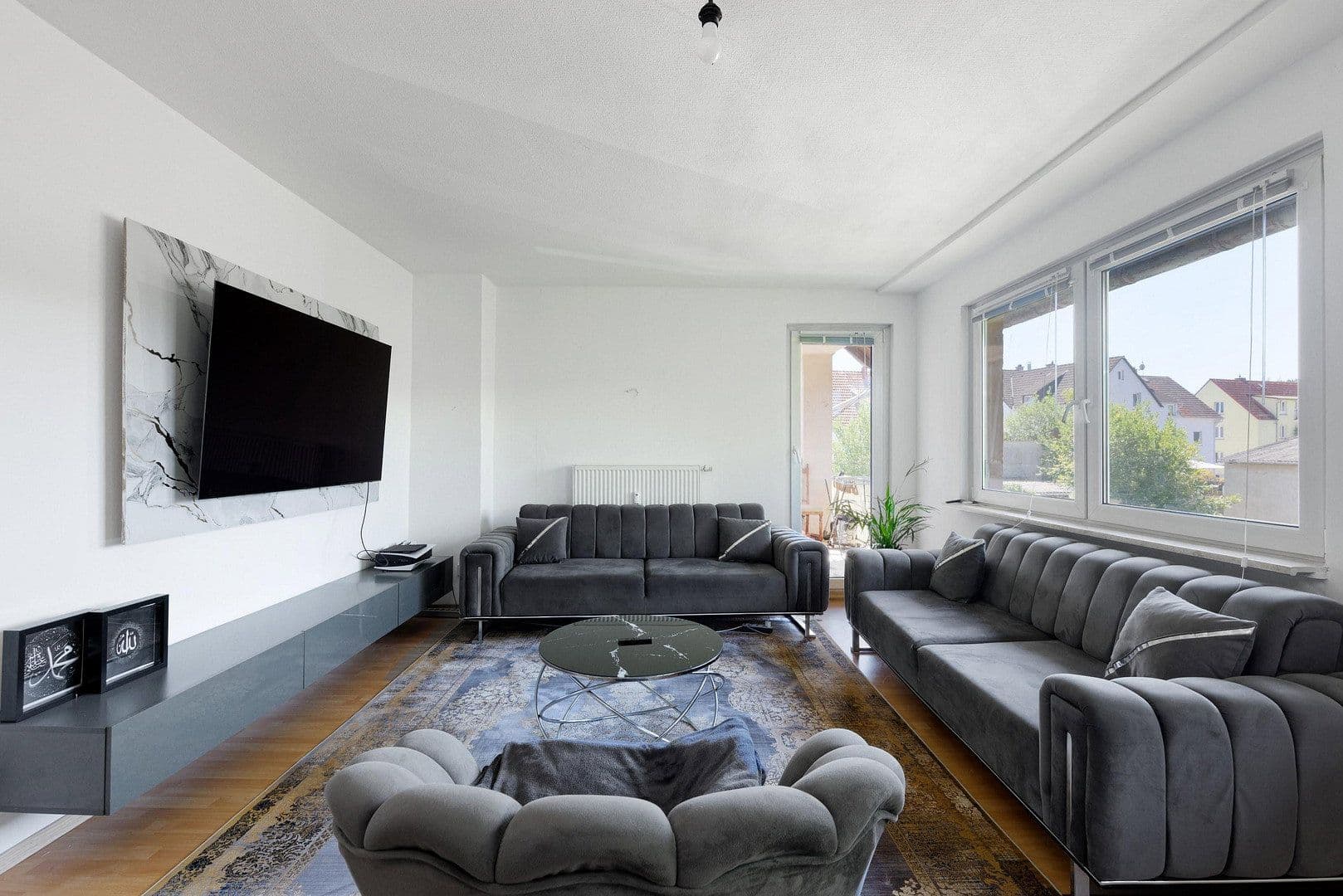 Prodej bytu 3+1 83 m², Idstein, Hessen Prodej bytu 3+1 83 m², Idstein, Hessen