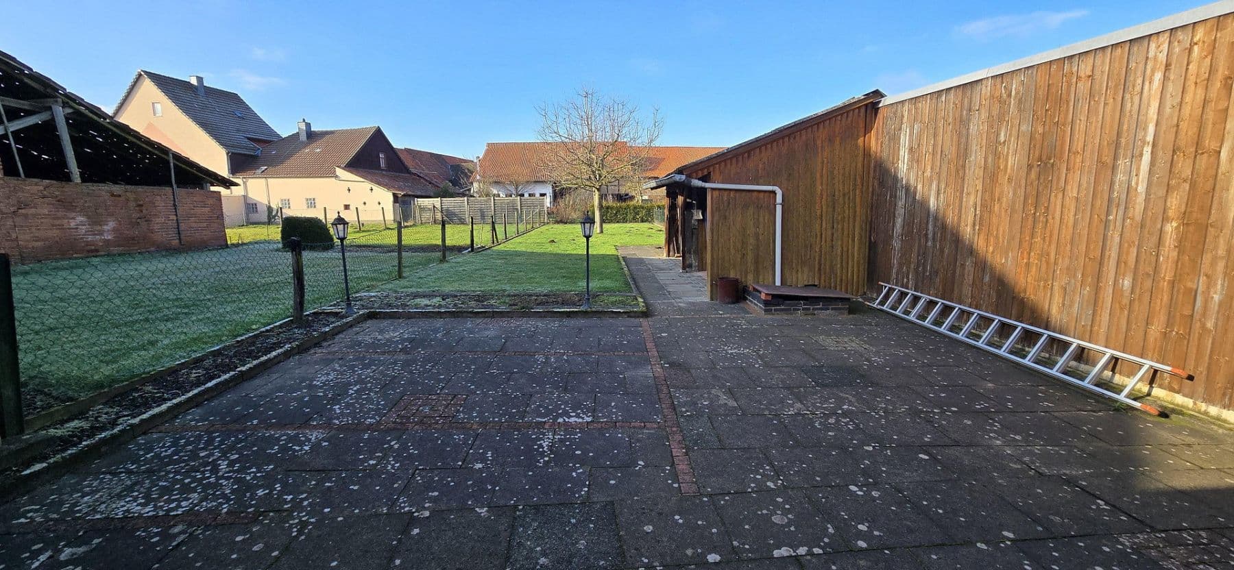 Prodej domu 136 m², pozemek 490 m², Rhumestraße 9, Rüdershausen, Dolní Sasko Prodej domu 136 m², pozemek 490 m², Rhumestraße 9, Rüdershausen, Dolní Sasko