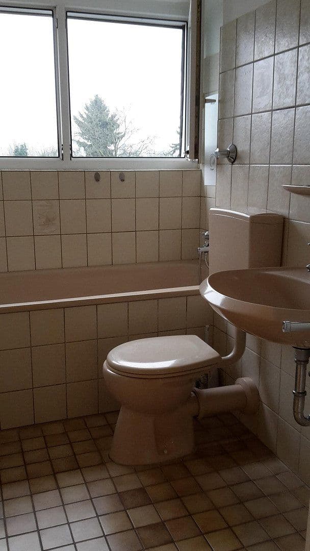 Pronájem bytu 3+1 72 m², Krefeld, Severní Porýní-Vestfálsko Pronájem bytu 3+1 72 m², Krefeld, Severní Porýní-Vestfálsko