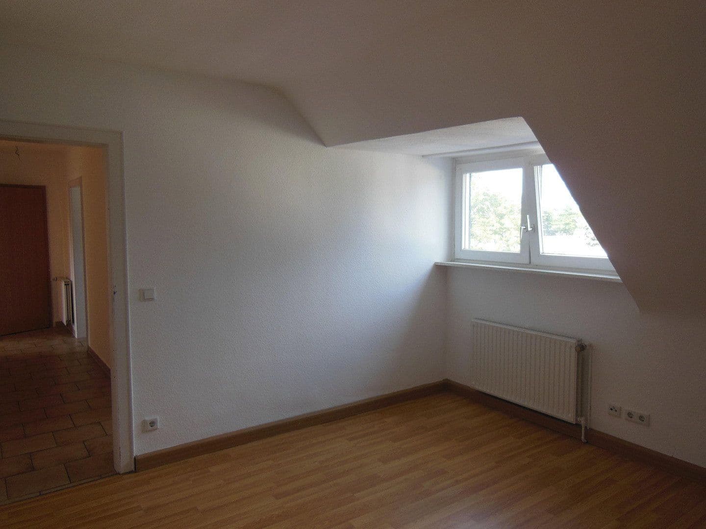 Pronájem bytu 3+1 72 m², Krefeld, Severní Porýní-Vestfálsko Pronájem bytu 3+1 72 m², Krefeld, Severní Porýní-Vestfálsko