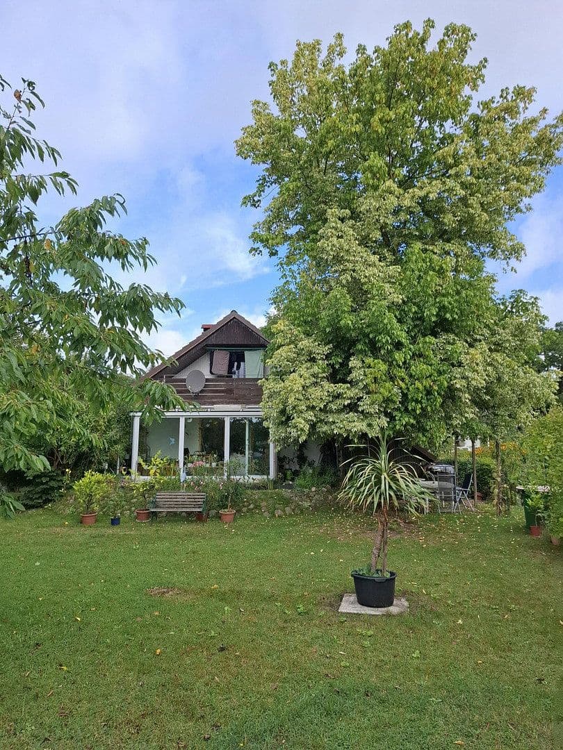 Prodej domu 103 m², pozemek 950 m², Güster, Šlesvicko-Holštýnsko Prodej domu 103 m², pozemek 950 m², Güster, Šlesvicko-Holštýnsko